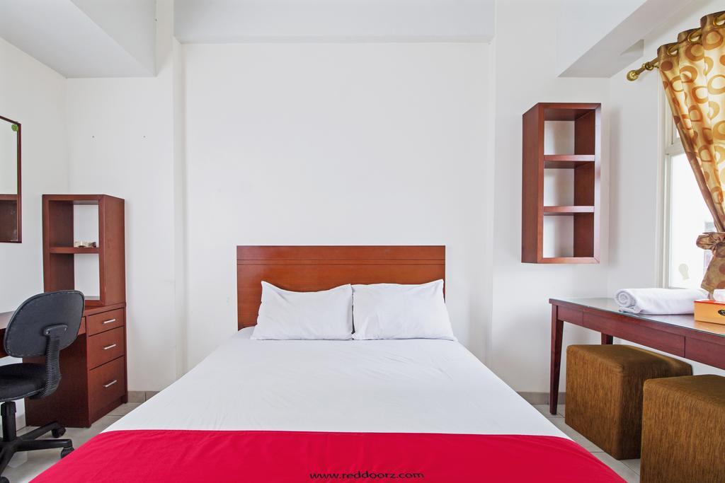 Reddoorz Apartment @ Margonda Residence Depok Exterior foto