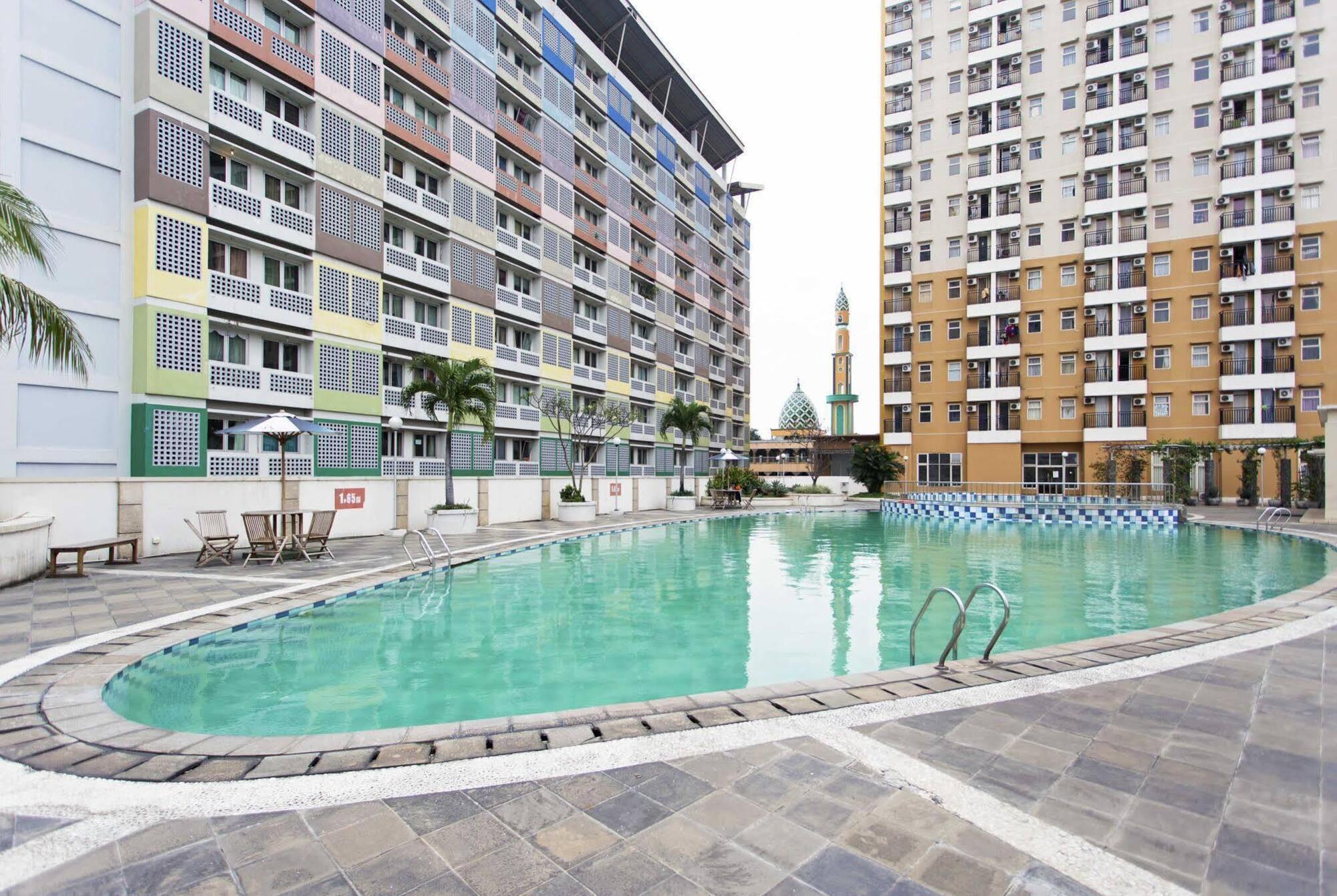Reddoorz Apartment @ Margonda Residence Depok Exterior foto